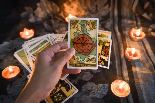 tarot cards Diamondhead